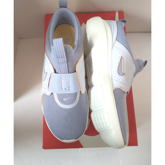 New! NIKE Women's AD Comfort Slip-On Sneakers Athletic Shoe Pale Violet Size 8.5 - Picture 10 of 12